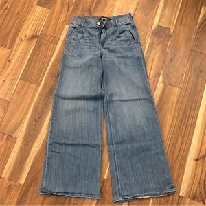 Express Women’s Wide Leg Jeans